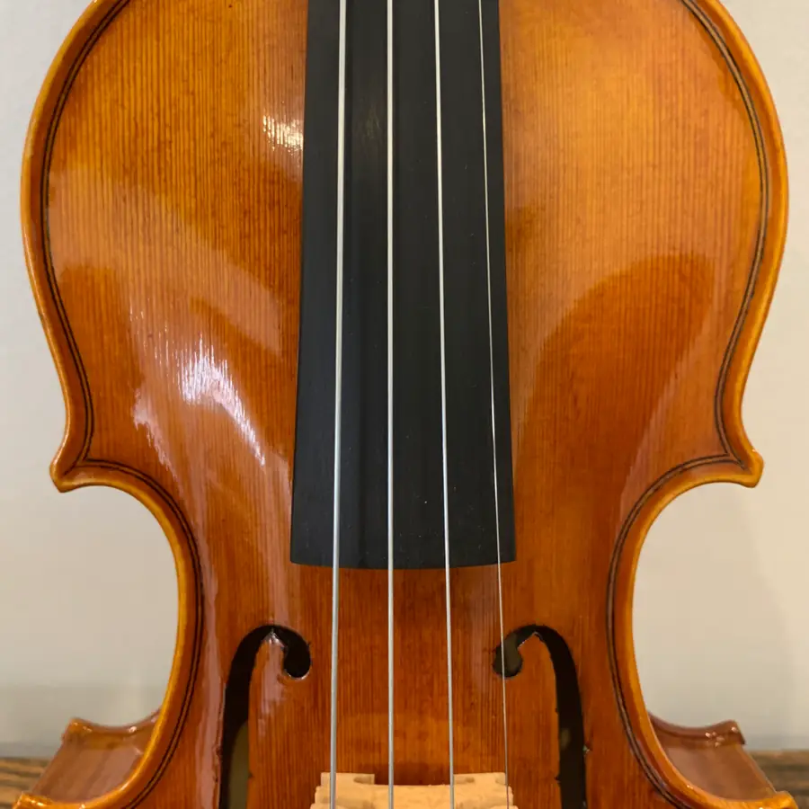 Quarter size violin outfit
